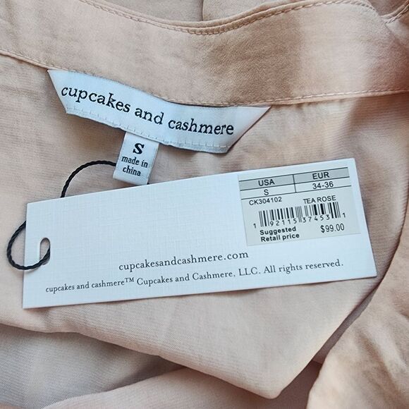 NWT Cupcakes & Cashmere Koryn Satin Boat Neck Tea Rose Blouse (S & M) - Picture 7 of 7